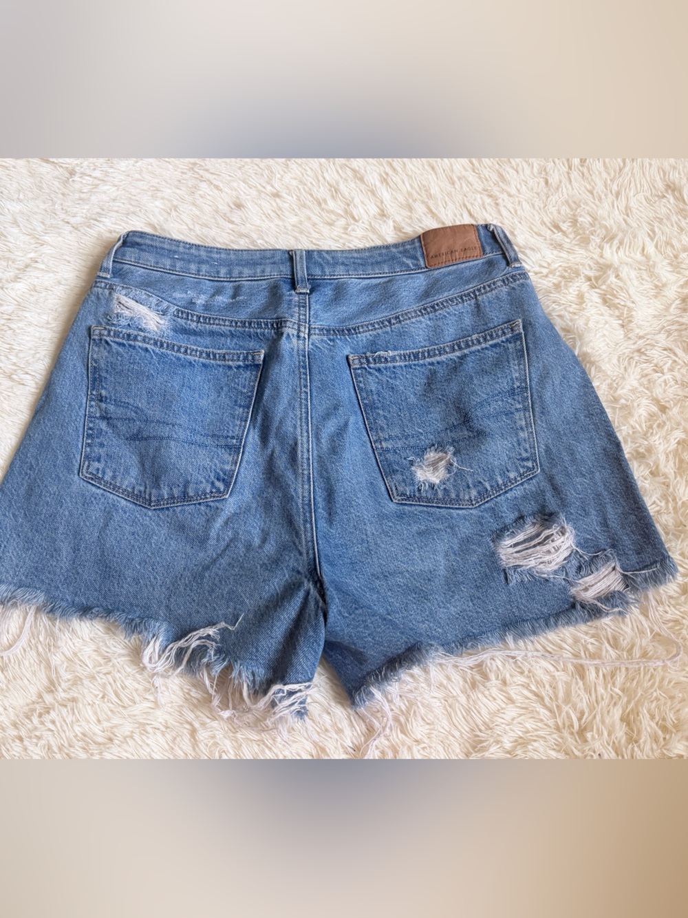 American Eagle Outfitters Light Blue Distressed Denim Shorts - Picture 5 of 6